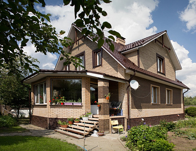 Объект из Кирпич ЛСР пшеничный с гладкой поверхностью